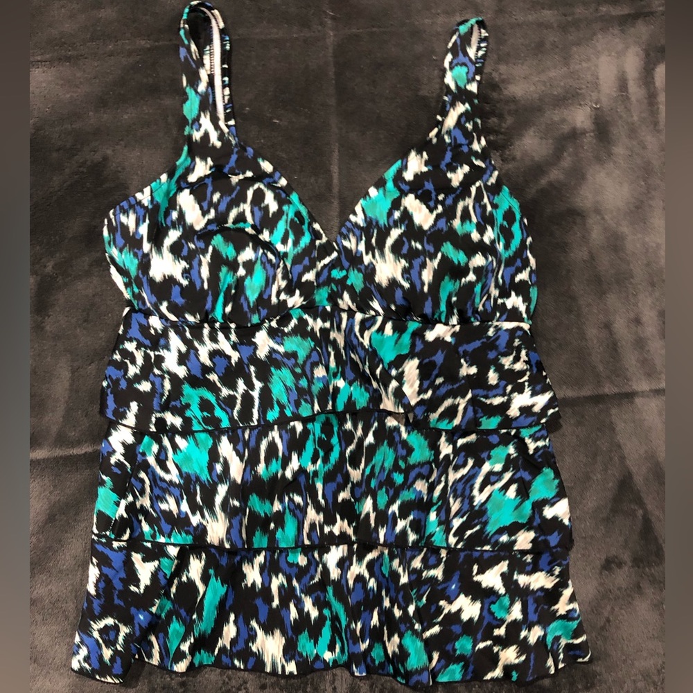 Size 12 layered tankini